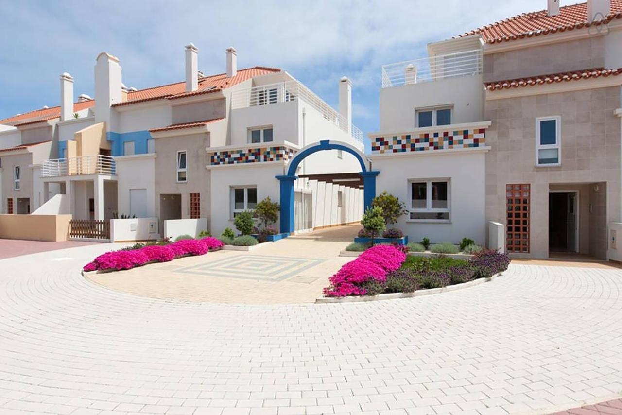 Casa Baleia - Praia E Piscina - 10 Pessoas Ferrel  Eksteriør bilde