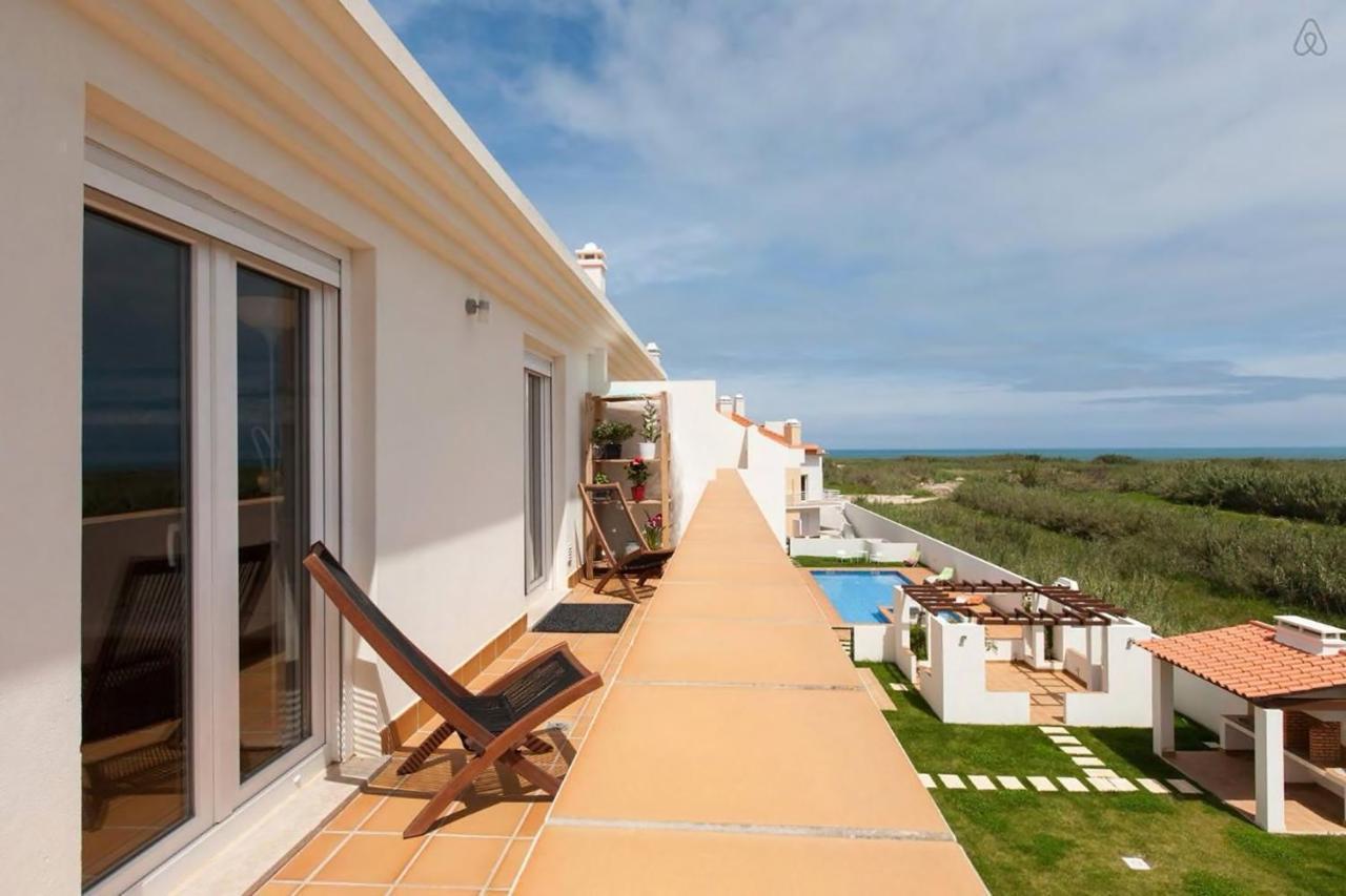 Casa Baleia - Praia E Piscina - 10 Pessoas Ferrel  Eksteriør bilde